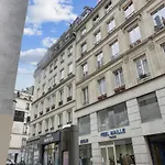 Apartments In The Heart Of Paris In Sentier