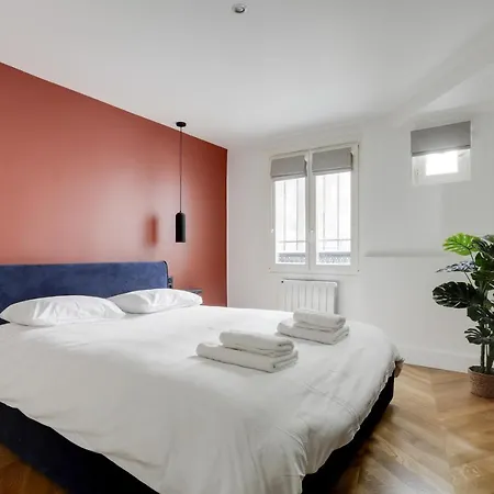 Appartamento In The Heart Of In Sentier Parigi